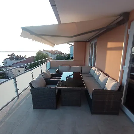Vila Zdenka Apartmants Crikvenica Exterior photo