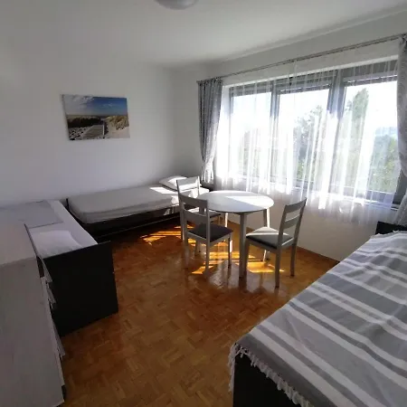 Vila Zdenka Apartmants Crikvenica Exterior photo